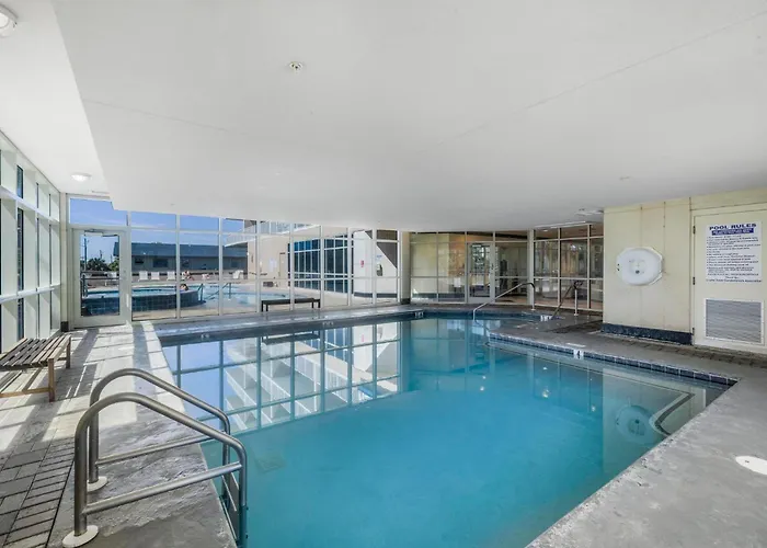 Apartment Crystal Tower 906 By Collection *